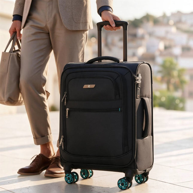 Soft Shell 1680D Cabin Suitcase 56x37x25cm 8 Wheel TSA Lock Luggage