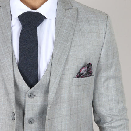 Mens IM2 Classic Plain Light Grey 3 Piece Suit
