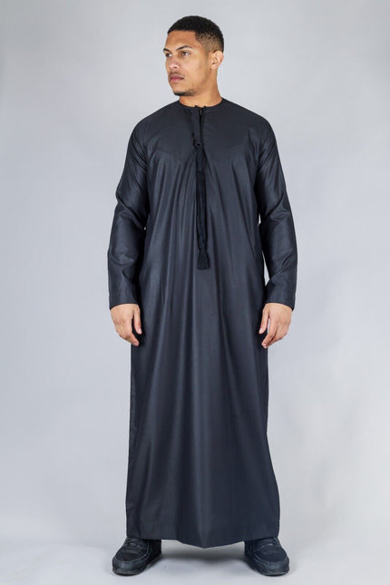 Men's Black Thobe Emirati Islamic Jubba Robe Eid Tassel Slim Fit