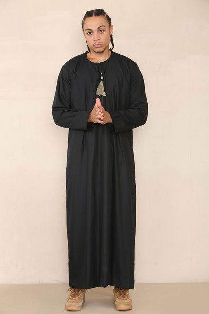 Mens Black Thobe Jubba Saudi Islamic Arab Eid Emirati Kaftan Jubbah Tassel Robes