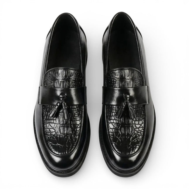 Mens Faux Leather Black Tassel Lug Sole Textured Loafers Shoes