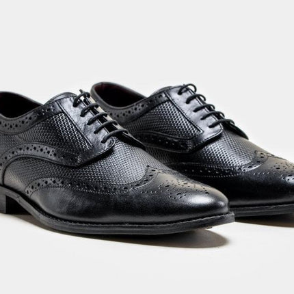 Mens Classic Oxford Brogue Shoes In Patterned Black Leather