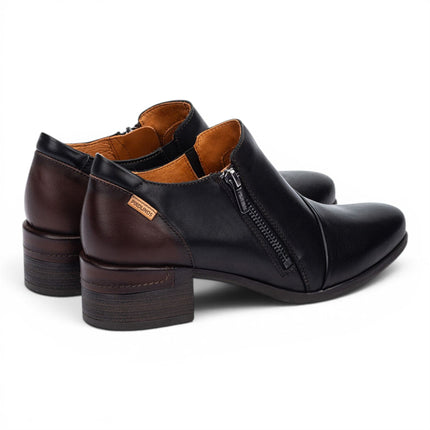 Pikolinos Women's Black Leather Low Heel Shoes - Malaga