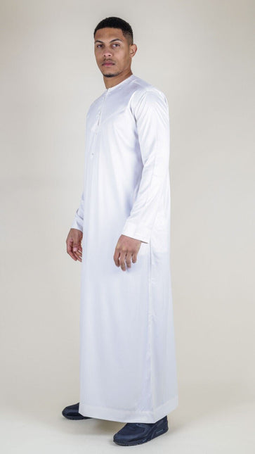 Men's White Thobe Robe Satin Emirati Islamic Jubba Eid Slim Fit