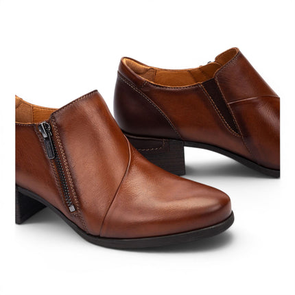 Pikolinos Women's Brown Leather Low Heel Shoes - Malaga