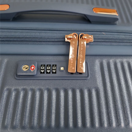 Hard Shell Cabin 55 x  36 x 22 cm PC Suitcase Luggage Suitable for Easyjet, Ryanair