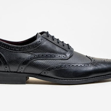 Mens Classic Oxford Brogue Shoes In Patterned Black Leather
