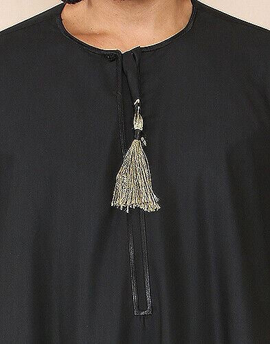 Mens Black Thobe Jubba Saudi Islamic Arab Eid Emirati Kaftan Jubbah Tassel Robes