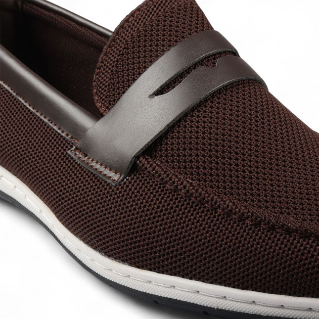 Men’s Brown Breathable Loafers Lightweight Slip-On